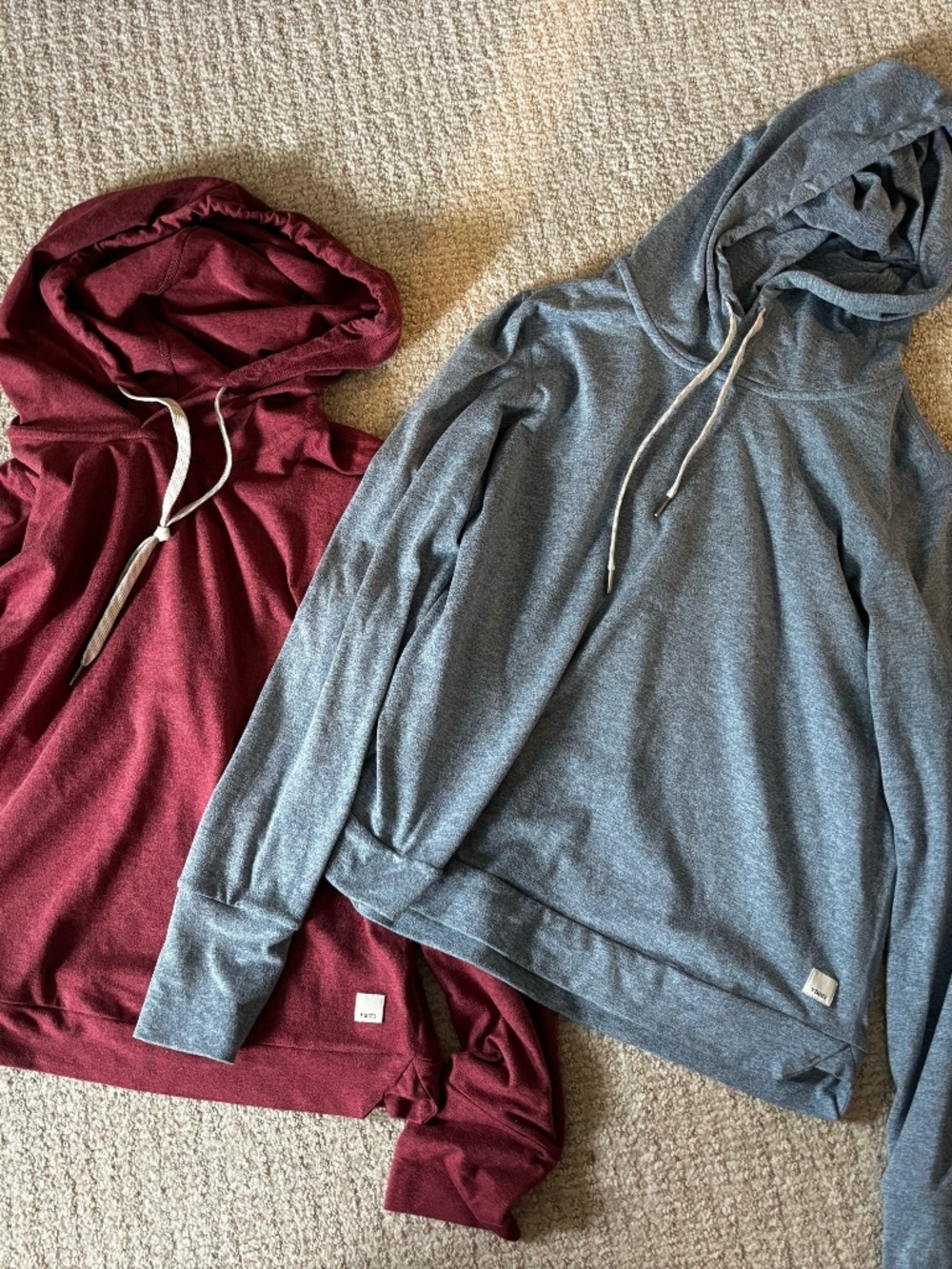Vuori Hoodies set of 2